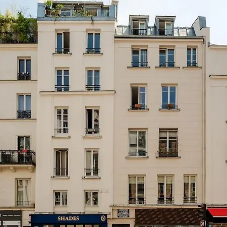 Cosy Proche Beaubourg Parigi