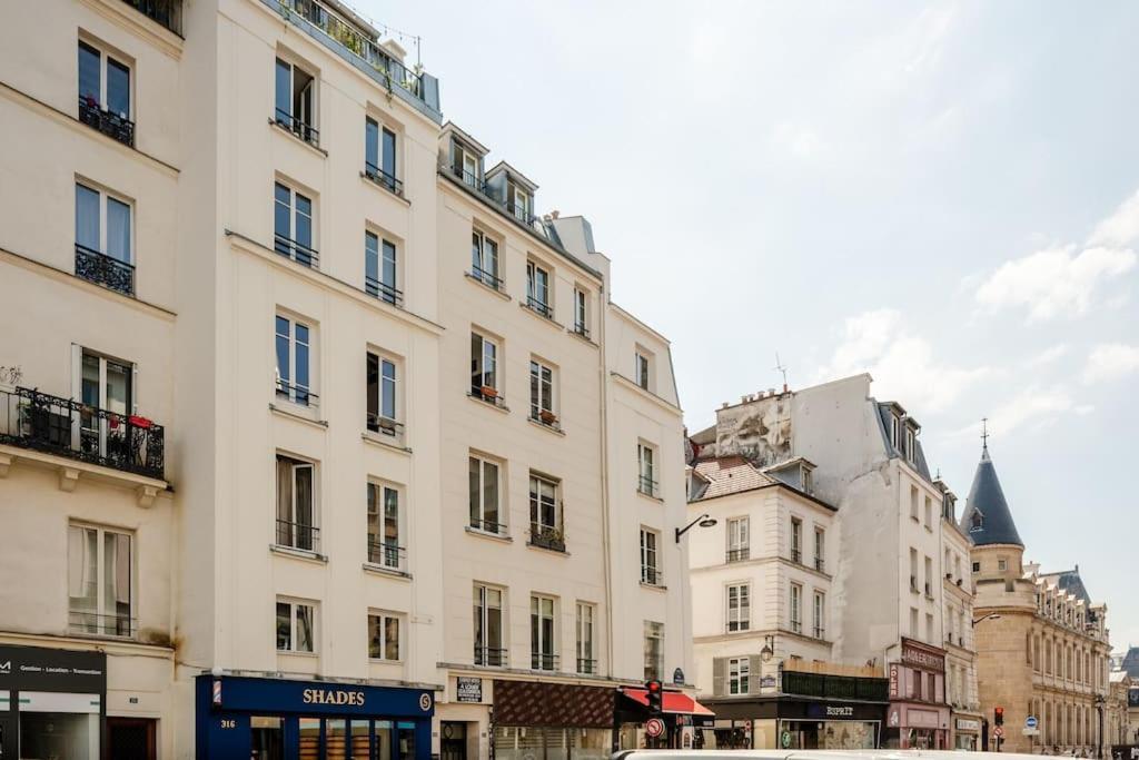 Cosy Proche Beaubourg * Parigi