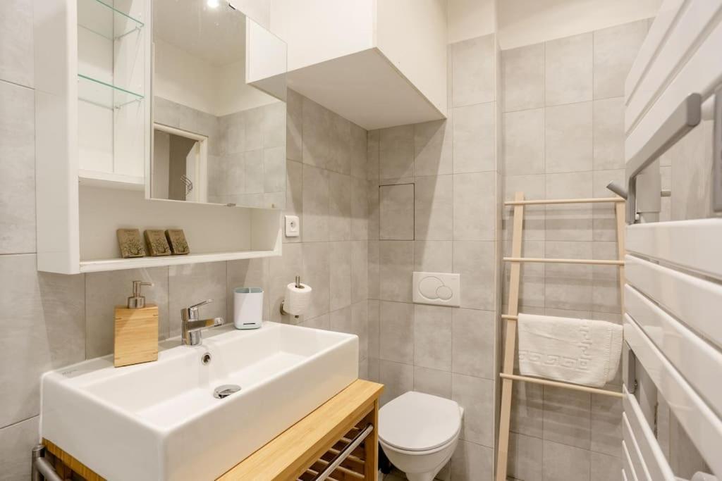 Cosy Proche Beaubourg Appartamento Parigi